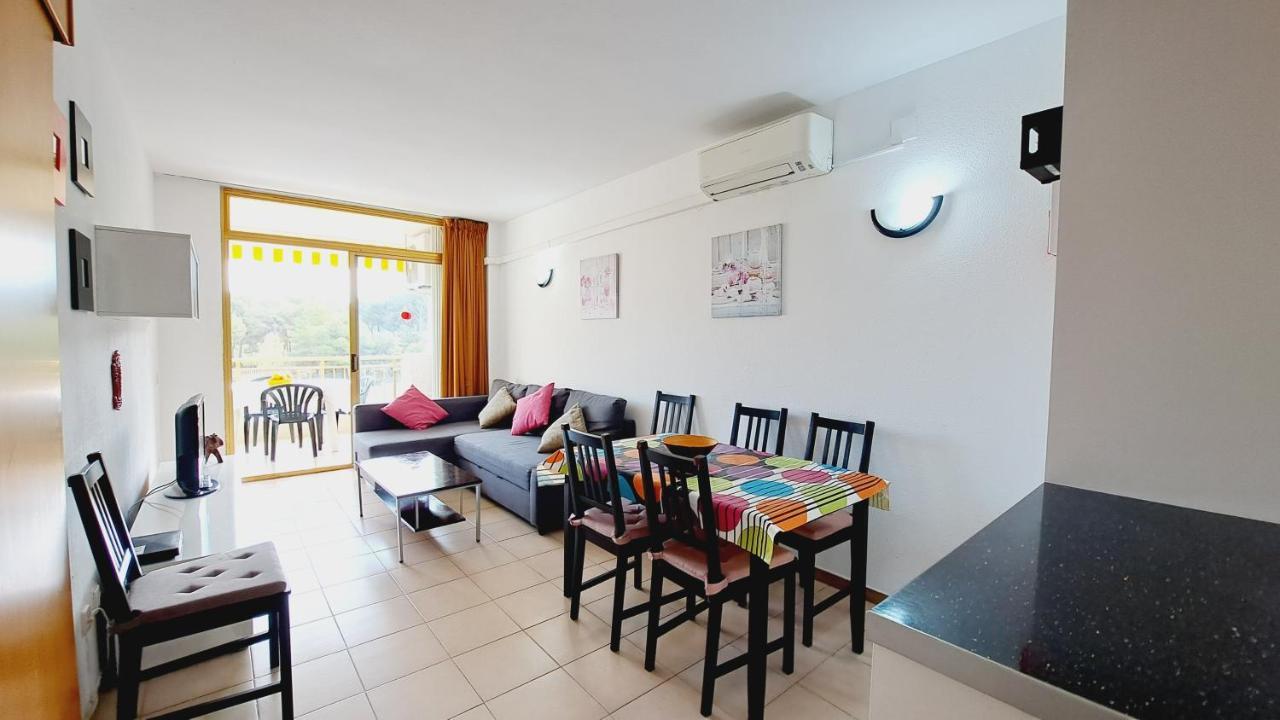 Apartamentos La Masia 002 Salou Kültér fotó